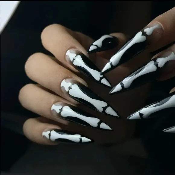 Black & White Skeleton Long Stiletto Nails Reusable Handmade Medium NWT - Picture 4 of 11